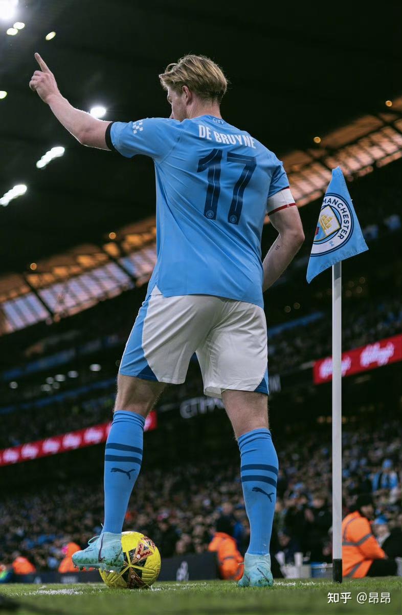 2025中足联颁奖会：国安前锋法比奥获中超最佳射手奖（中足联2025颁奖典礼：国安前锋法比奥荣膺中超金靴）